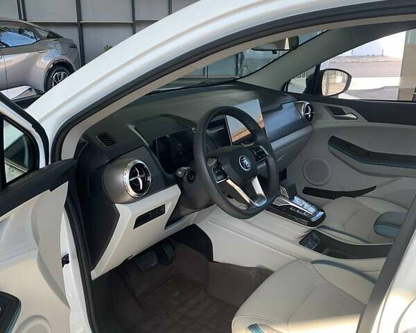 Білий БІД Yuan, об'ємом двигуна 0 л та пробігом 1 тис. км за 17500 $, фото 3 на Automoto.ua