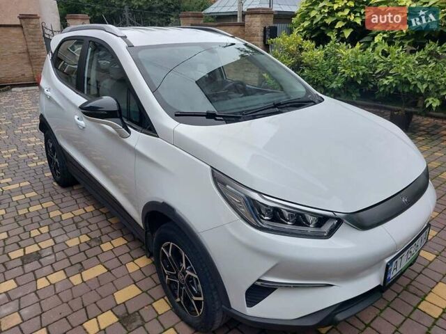 Белый БИД Yuan, объемом двигателя 0 л и пробегом 32 тыс. км за 16000 $, фото 9 на Automoto.ua
