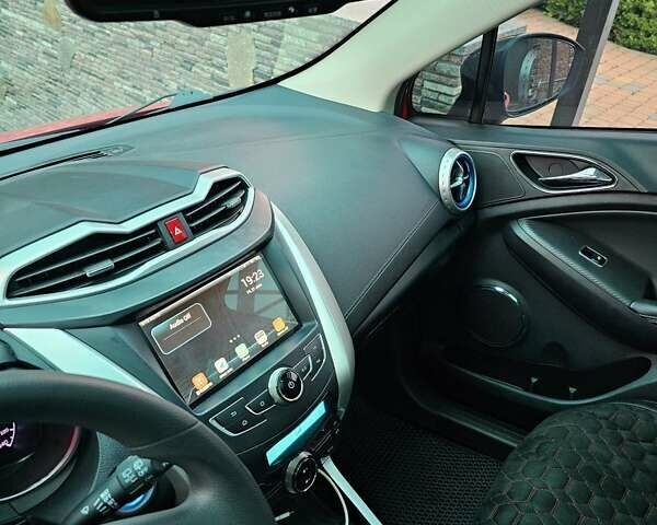 БИД Yuan 2019 в Киеве на Automoto.ua Красный БИД Yuan, объемом двигателя 0 л и пробегом 63 тыс. км за 11500 $, фото 5 на Automoto.ua