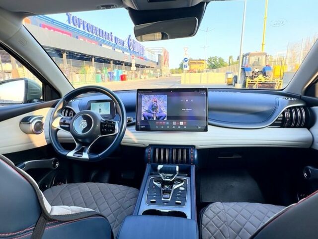 Зелений БІД Yuan, об'ємом двигуна 0 л та пробігом 42 тис. км за 22000 $, фото 4 на Automoto.ua