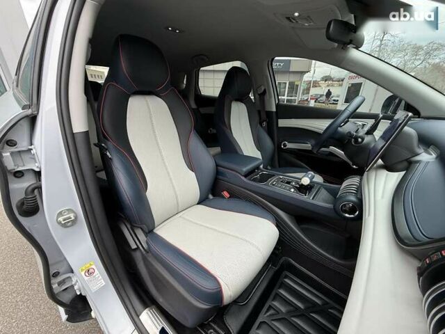 БІД Yuan EV, об'ємом двигуна 2.45 л та пробігом 41 тис. км за 20800 $, фото 13 на Automoto.ua