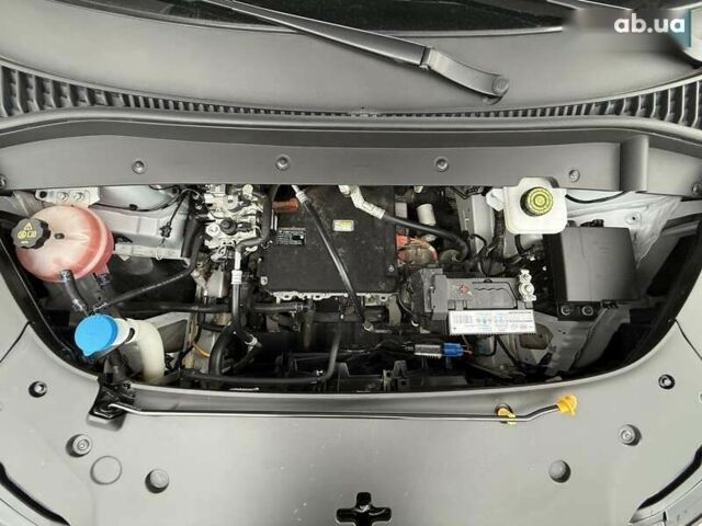 БІД Yuan EV, об'ємом двигуна 2.45 л та пробігом 41 тис. км за 20800 $, фото 29 на Automoto.ua