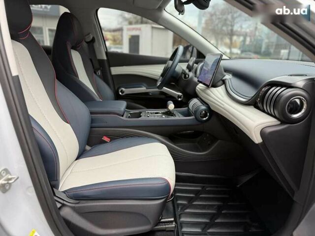 БІД Yuan EV, об'ємом двигуна 2.45 л та пробігом 41 тис. км за 20800 $, фото 11 на Automoto.ua