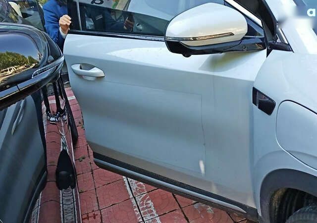 БИД Yuan EV, объемом двигателя 2.45 л и пробегом 7 тыс. км за 19300 $, фото 26 на Automoto.ua