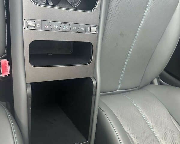 БИД Yuan EV, объемом двигателя 2.45 л и пробегом 7 тыс. км за 19300 $, фото 13 на Automoto.ua