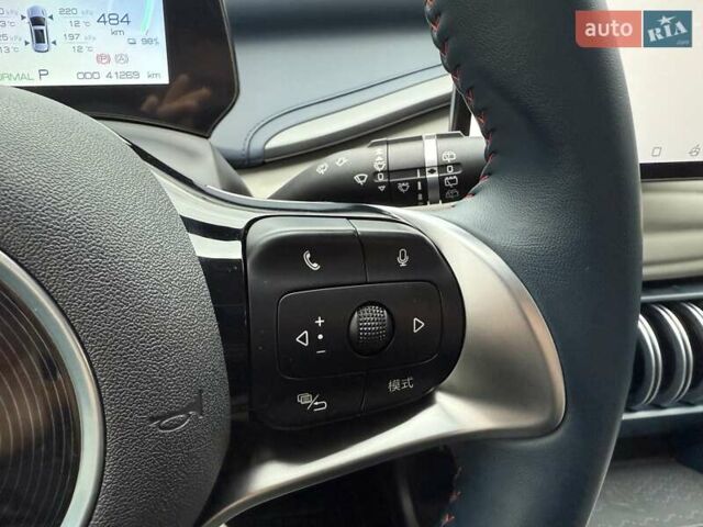 Білий БІД Yuan Plus, об'ємом двигуна 0 л та пробігом 41 тис. км за 20800 $, фото 25 на Automoto.ua