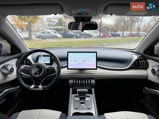 Білий БІД Yuan Plus, об'ємом двигуна 0 л та пробігом 41 тис. км за 20800 $, фото 9 на Automoto.ua