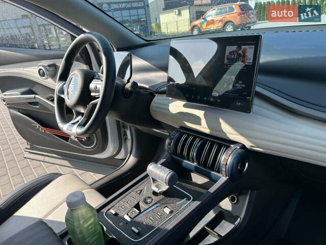 Белый БИД Yuan Plus, объемом двигателя 0 л и пробегом 23 тыс. км за 20500 $, фото 23 на Automoto.ua
