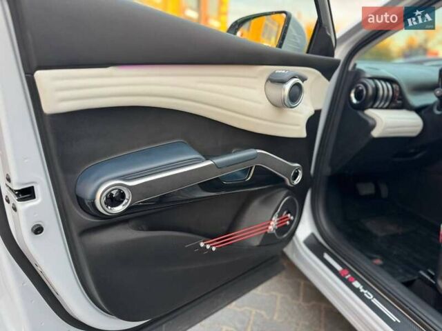 Белый БИД Yuan Plus, объемом двигателя 0 л и пробегом 22 тыс. км за 20900 $, фото 34 на Automoto.ua