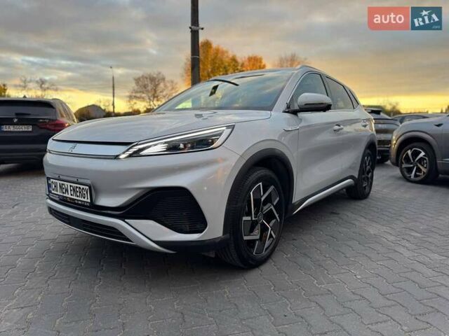 Белый БИД Yuan Plus, объемом двигателя 0 л и пробегом 22 тыс. км за 20900 $, фото 6 на Automoto.ua