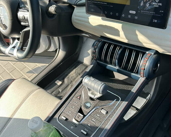 Белый БИД Yuan Plus, объемом двигателя 0 л и пробегом 23 тыс. км за 20500 $, фото 28 на Automoto.ua