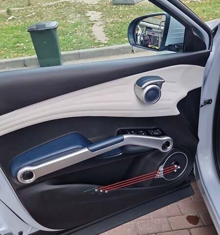 Белый БИД Yuan Plus, объемом двигателя 0 л и пробегом 52 тыс. км за 19000 $, фото 2 на Automoto.ua