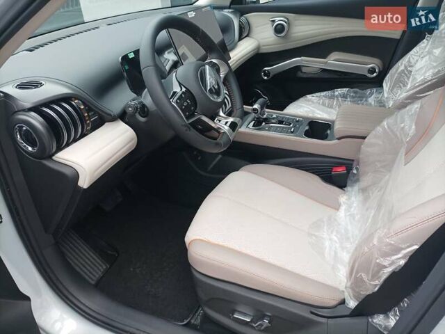 Білий БІД Yuan Plus, об'ємом двигуна 0 л та пробігом 1 тис. км за 23400 $, фото 15 на Automoto.ua