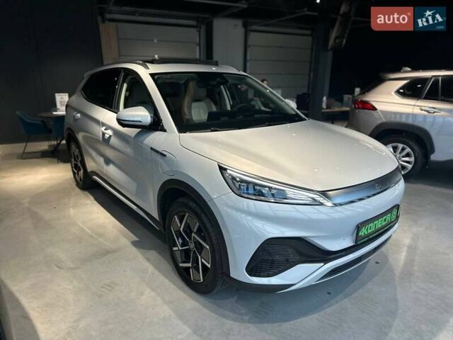 Белый БИД Yuan Plus, объемом двигателя 0 л и пробегом 1 тыс. км за 23000 $, фото 3 на Automoto.ua