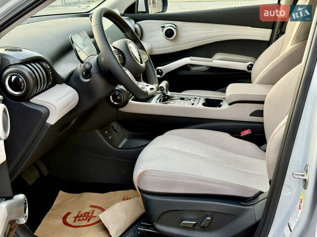 Білий БІД Yuan Plus, об'ємом двигуна 0 л та пробігом 1 тис. км за 21500 $, фото 12 на Automoto.ua