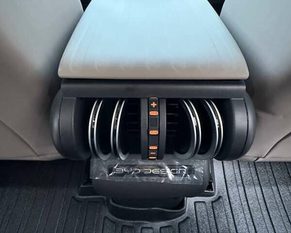 Білий БІД Yuan Plus, об'ємом двигуна 0 л та пробігом 1 тис. км за 23700 $, фото 26 на Automoto.ua