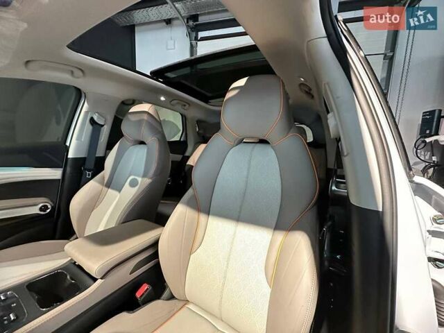 Белый БИД Yuan Plus, объемом двигателя 0 л и пробегом 1 тыс. км за 21900 $, фото 16 на Automoto.ua