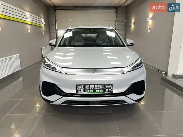 Белый БИД Yuan Plus, объемом двигателя 0 л и пробегом 1 тыс. км за 21999 $, фото 3 на Automoto.ua