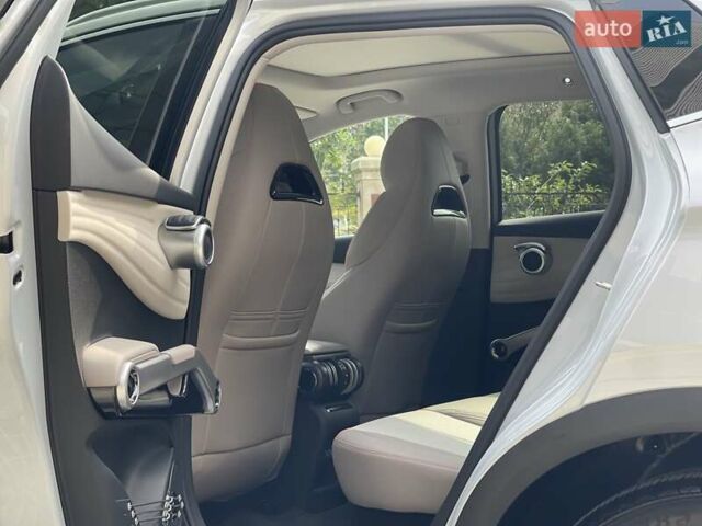 Белый БИД Yuan Plus, объемом двигателя 0 л и пробегом 2 тыс. км за 19800 $, фото 8 на Automoto.ua