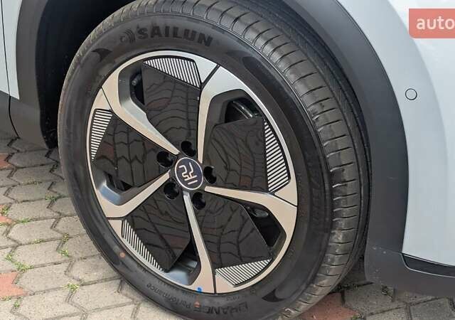 Белый БИД Yuan Plus, объемом двигателя 0 л и пробегом 1 тыс. км за 18000 $, фото 5 на Automoto.ua