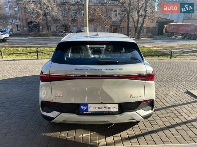 Белый БИД Yuan Plus, объемом двигателя 0 л и пробегом 1 тыс. км за 20500 $, фото 16 на Automoto.ua