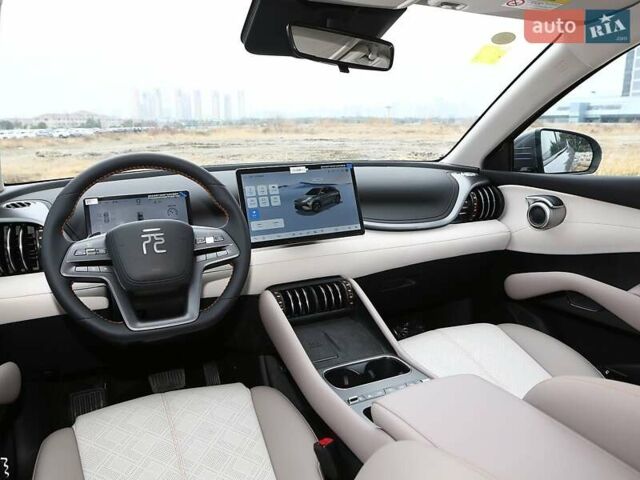 Белый БИД Yuan Plus, объемом двигателя 0 л и пробегом 1 тыс. км за 18799 $, фото 12 на Automoto.ua