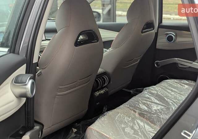 Белый БИД Yuan Plus, объемом двигателя 0 л и пробегом 1 тыс. км за 22699 $, фото 7 на Automoto.ua