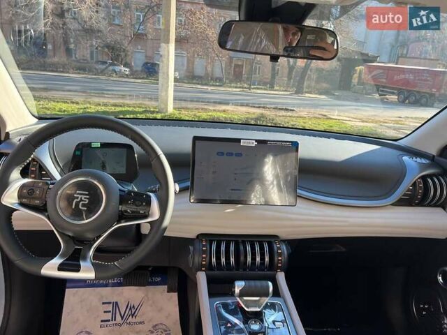 Белый БИД Yuan Plus, объемом двигателя 0 л и пробегом 1 тыс. км за 20500 $, фото 10 на Automoto.ua
