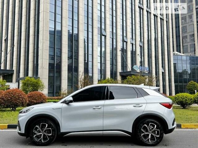 БИД Yuan Plus, объемом двигателя 0 л и пробегом 2 тыс. км за 23900 $, фото 4 на Automoto.ua