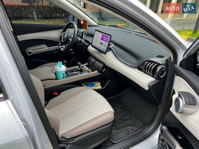 БИД Yuan Plus, объемом двигателя 0 л и пробегом 2 тыс. км за 21700 $, фото 9 на Automoto.ua