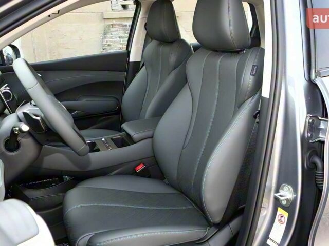 купить новое авто БИД Yuan Plus 2025 года от официального дилера Petr БИД фото