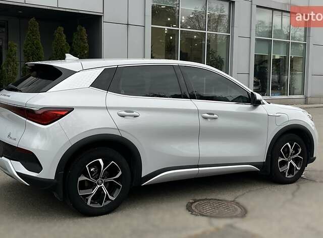 Сірий БІД Yuan Plus, об'ємом двигуна 0 л та пробігом 41 тис. км за 19900 $, фото 5 на Automoto.ua