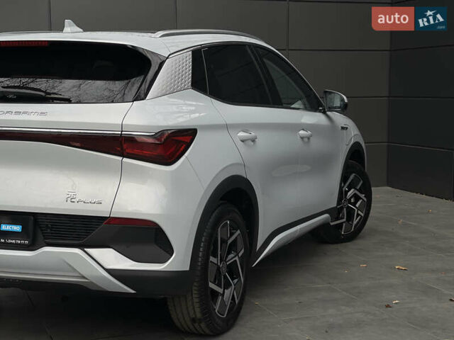 Серый БИД Yuan Plus, объемом двигателя 0 л и пробегом 1 тыс. км за 22000 $, фото 8 на Automoto.ua