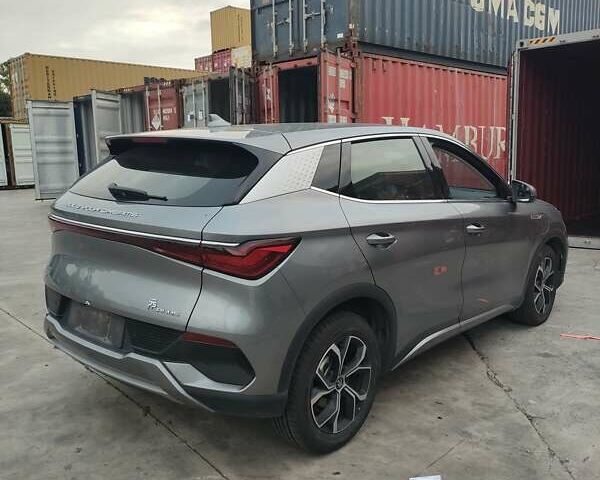 Серый БИД Yuan Plus, объемом двигателя 0 л и пробегом 25 тыс. км за 19900 $, фото 3 на Automoto.ua