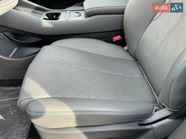 Серый БИД Yuan Plus, объемом двигателя 0 л и пробегом 1 тыс. км за 24200 $, фото 8 на Automoto.ua