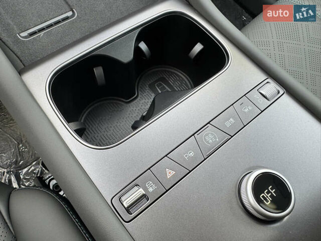 Серый БИД Yuan Plus, объемом двигателя 0 л и пробегом 1 тыс. км за 24200 $, фото 9 на Automoto.ua