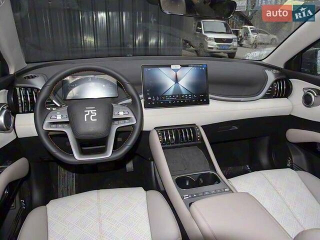 Серый БИД Yuan Plus, объемом двигателя 0 л и пробегом 1 тыс. км за 23000 $, фото 3 на Automoto.ua