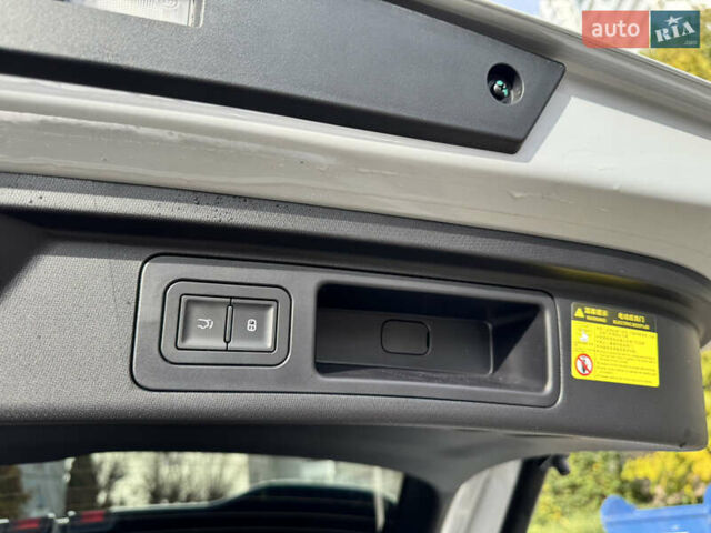 Серый БИД Yuan Plus, объемом двигателя 0 л и пробегом 1 тыс. км за 24200 $, фото 16 на Automoto.ua