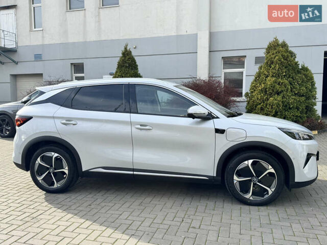 Серый БИД Yuan Plus, объемом двигателя 0 л и пробегом 1 тыс. км за 24200 $, фото 3 на Automoto.ua