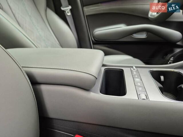 Серый БИД Yuan Plus, объемом двигателя 0 л и пробегом 2 тыс. км за 22950 $, фото 21 на Automoto.ua
