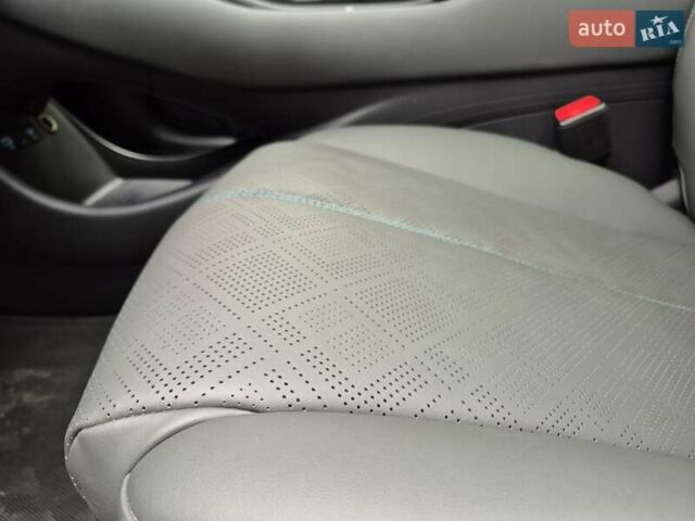 Серый БИД Yuan Plus, объемом двигателя 0 л и пробегом 2 тыс. км за 22950 $, фото 32 на Automoto.ua