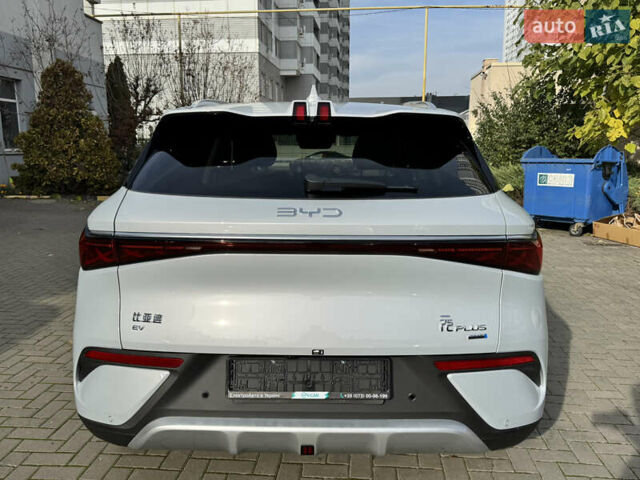 Серый БИД Yuan Plus, объемом двигателя 0 л и пробегом 1 тыс. км за 24200 $, фото 6 на Automoto.ua