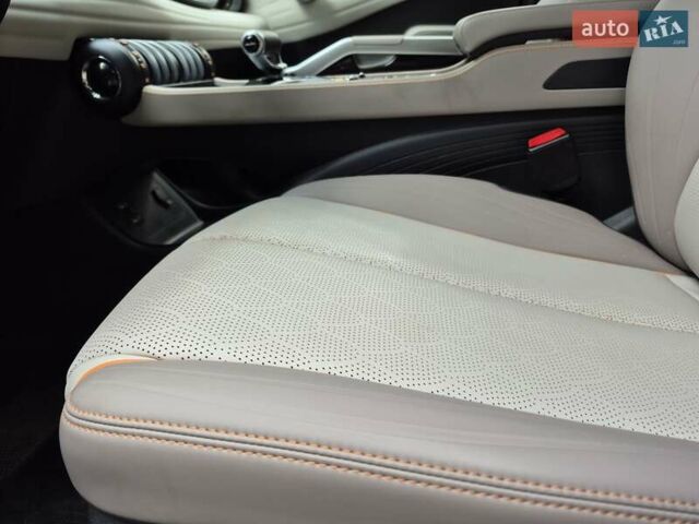 Синий БИД Yuan Plus, объемом двигателя 0 л и пробегом 8 тыс. км за 19500 $, фото 11 на Automoto.ua