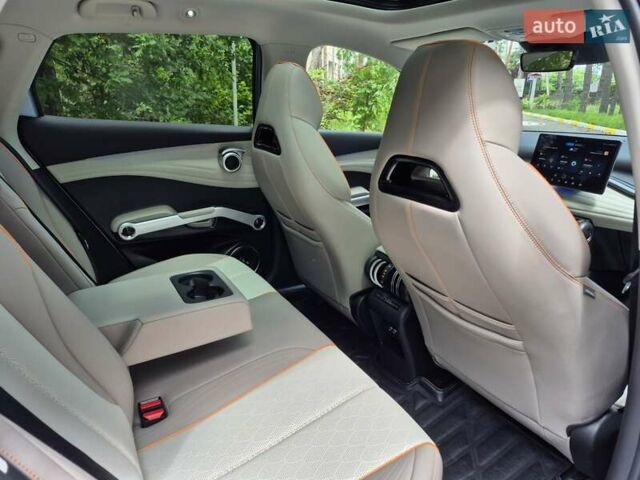 Синий БИД Yuan Plus, объемом двигателя 0 л и пробегом 8 тыс. км за 19500 $, фото 30 на Automoto.ua