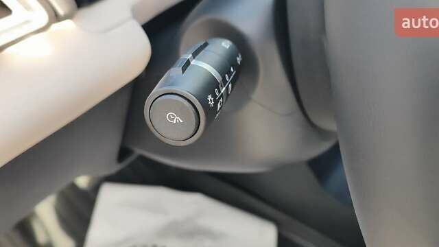 Белый БИД Yuan Up, объемом двигателя 0 л и пробегом 5 тыс. км за 20000 $, фото 13 на Automoto.ua