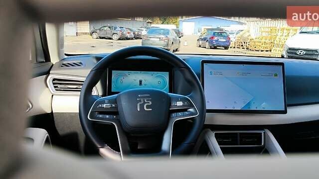 Белый БИД Yuan Up, объемом двигателя 0 л и пробегом 5 тыс. км за 20000 $, фото 16 на Automoto.ua