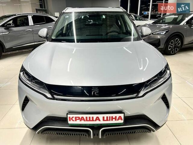 Белый БИД Yuan Up, объемом двигателя 0 л и пробегом 1 тыс. км за 19300 $, фото 1 на Automoto.ua