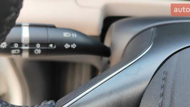 Белый БИД Yuan Up, объемом двигателя 0 л и пробегом 5 тыс. км за 20000 $, фото 30 на Automoto.ua