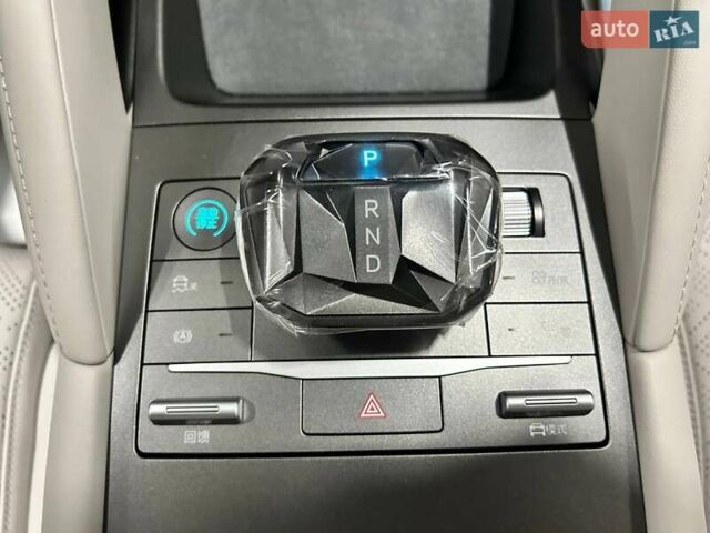 Белый БИД Yuan Up, объемом двигателя 0 л и пробегом 1 тыс. км за 19300 $, фото 11 на Automoto.ua