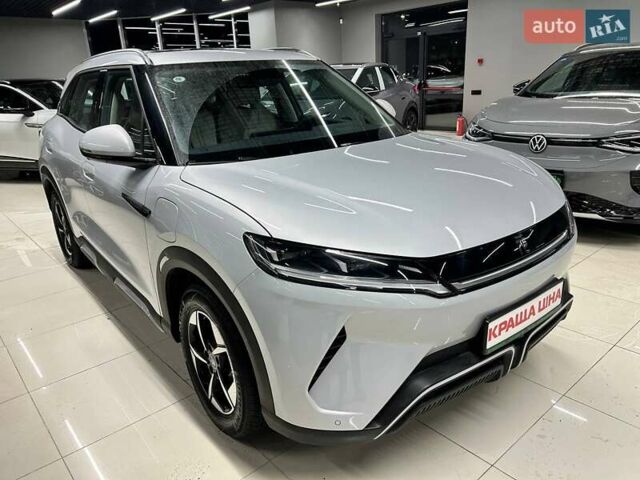 Белый БИД Yuan Up, объемом двигателя 0 л и пробегом 1 тыс. км за 19300 $, фото 2 на Automoto.ua